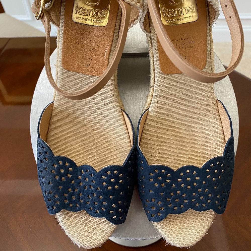 Kanna Suede Espadrille Blue Wedge Sz 7.5